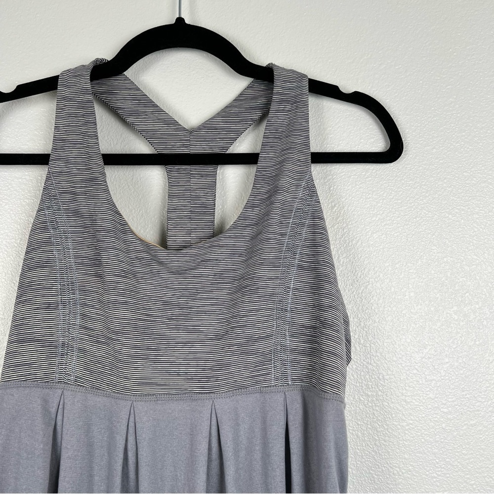 LULULEMON Power Dance Tank Gray Sz 10 - Picture 7 of 12